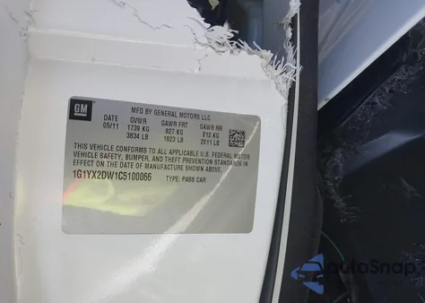 2012 Chevrolet Corvette Grand Sport из США, поврежденный, VIN 1G1YX2DW1C5100066